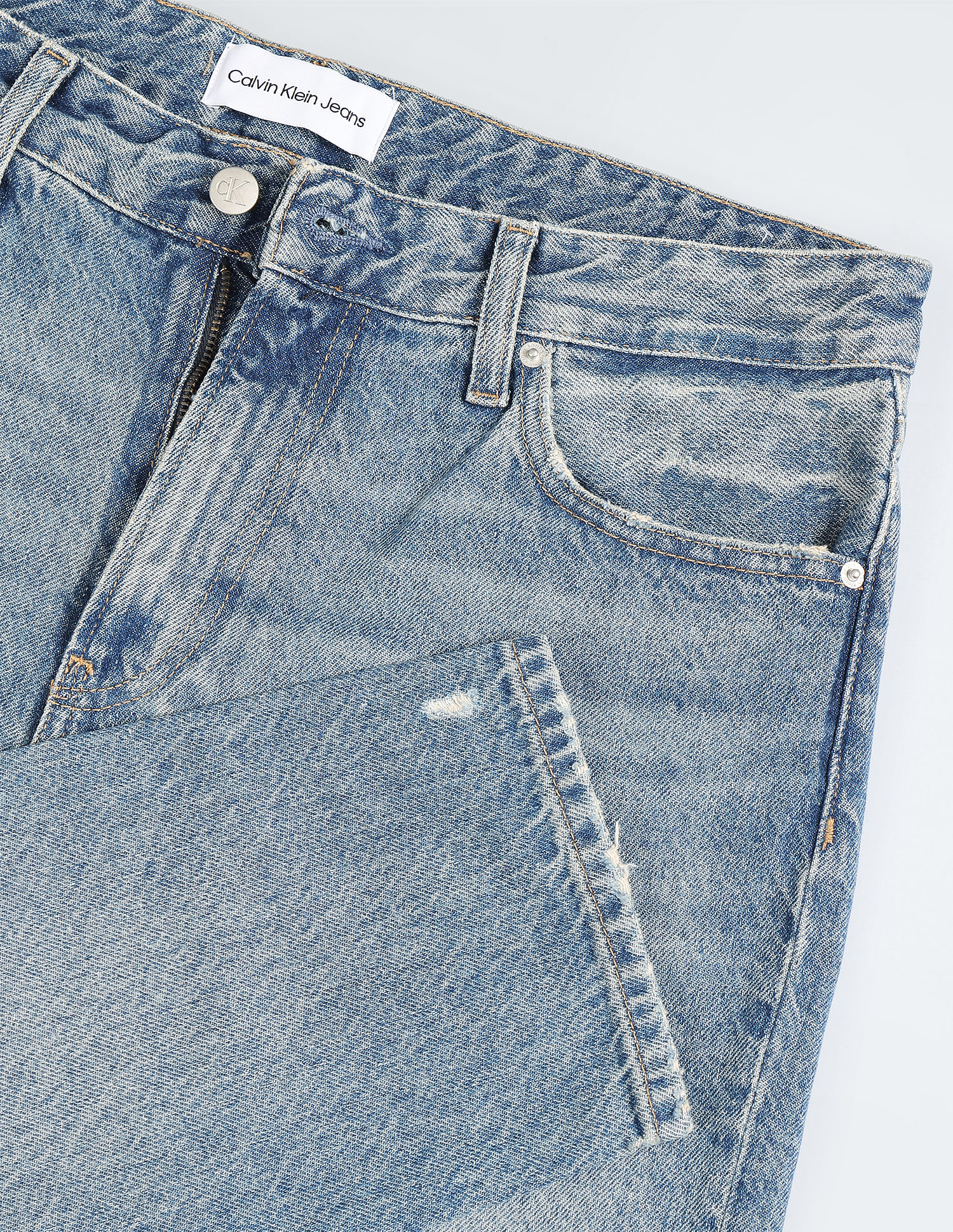 Calvin Klein Jeans Mid Rise Distressed Dad Jeans