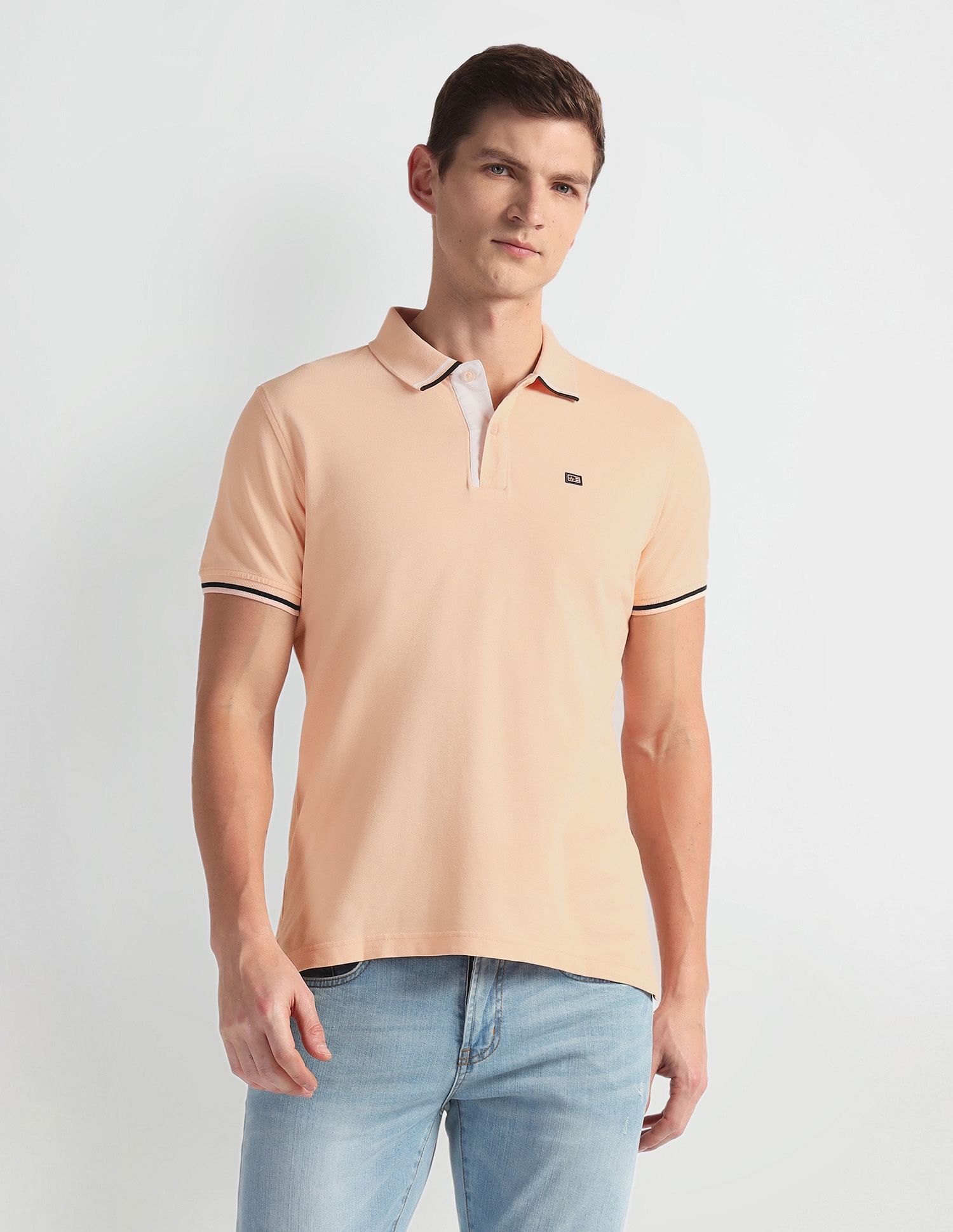 Arrow Sports Tipped Collar Solid Polo Shirt