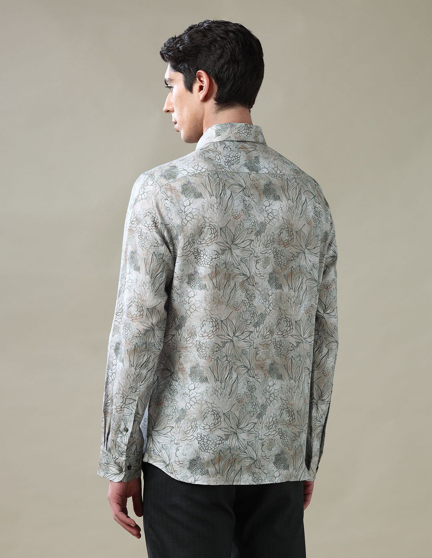 Arrow Tailored Fit 1851 Shirt