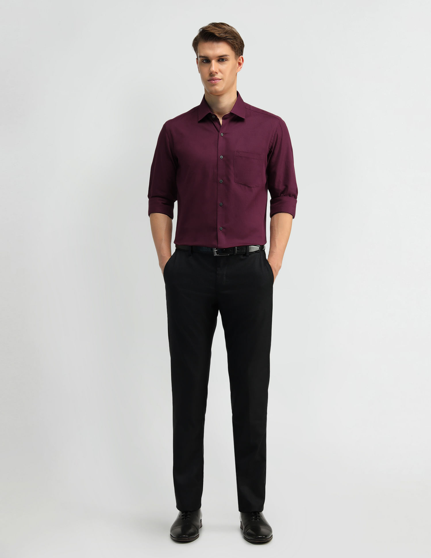 Arrow Manhattan Slim Fit Cotton Shirt