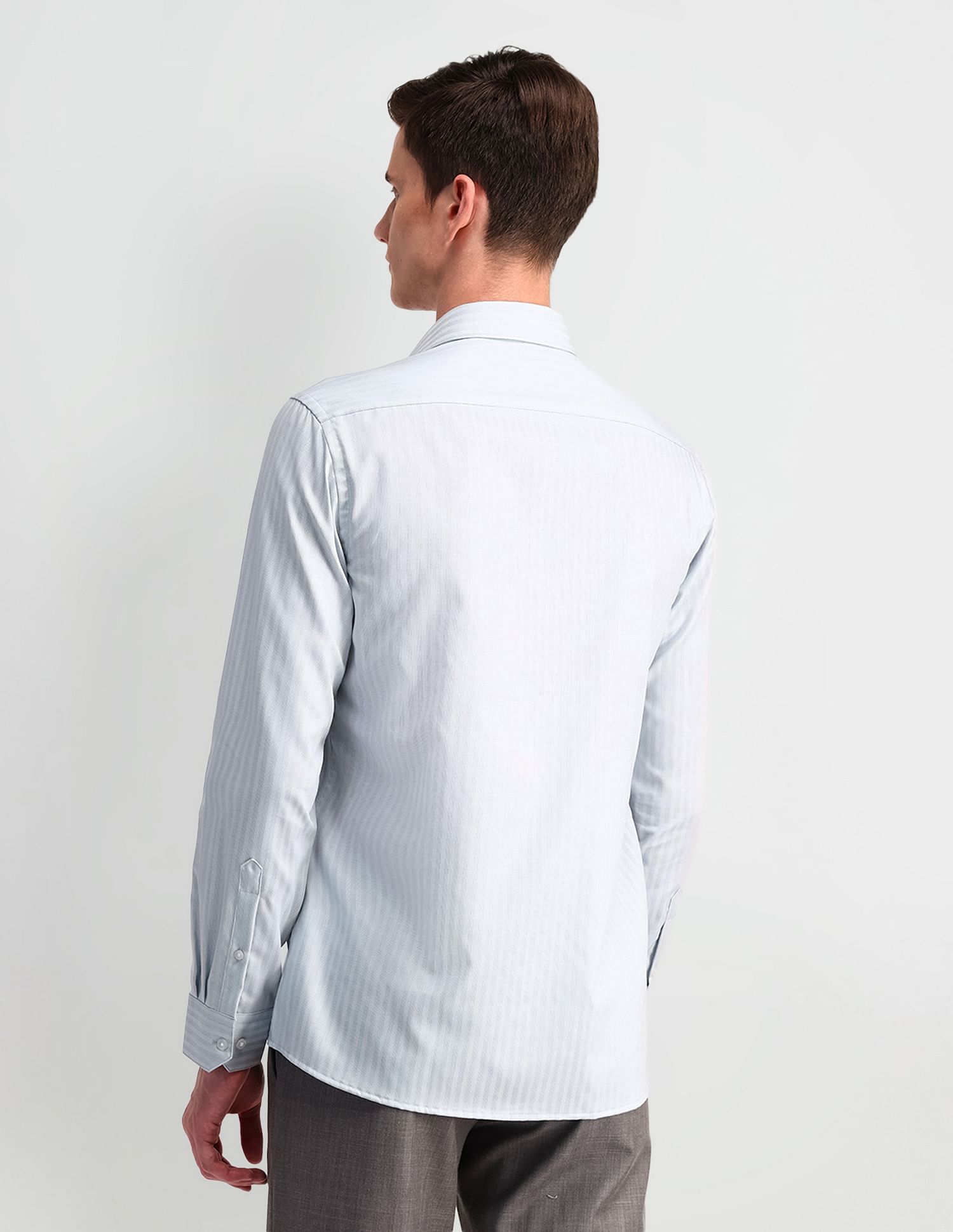 Arrow Manhattan Slim Fit Cotton Shirt