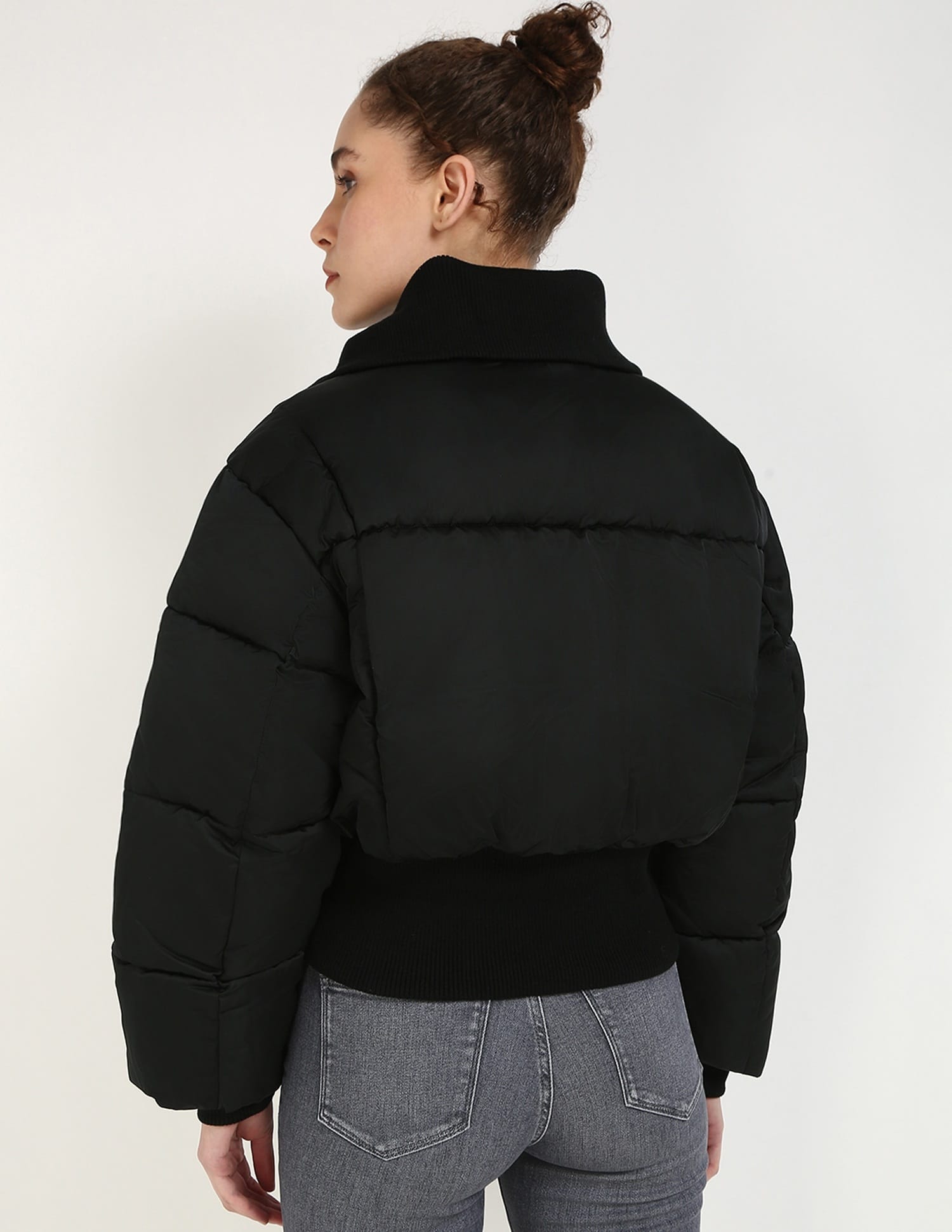 Buy Calvin Klein Jeans Solid Relaxed Fit Polyester High-Neck