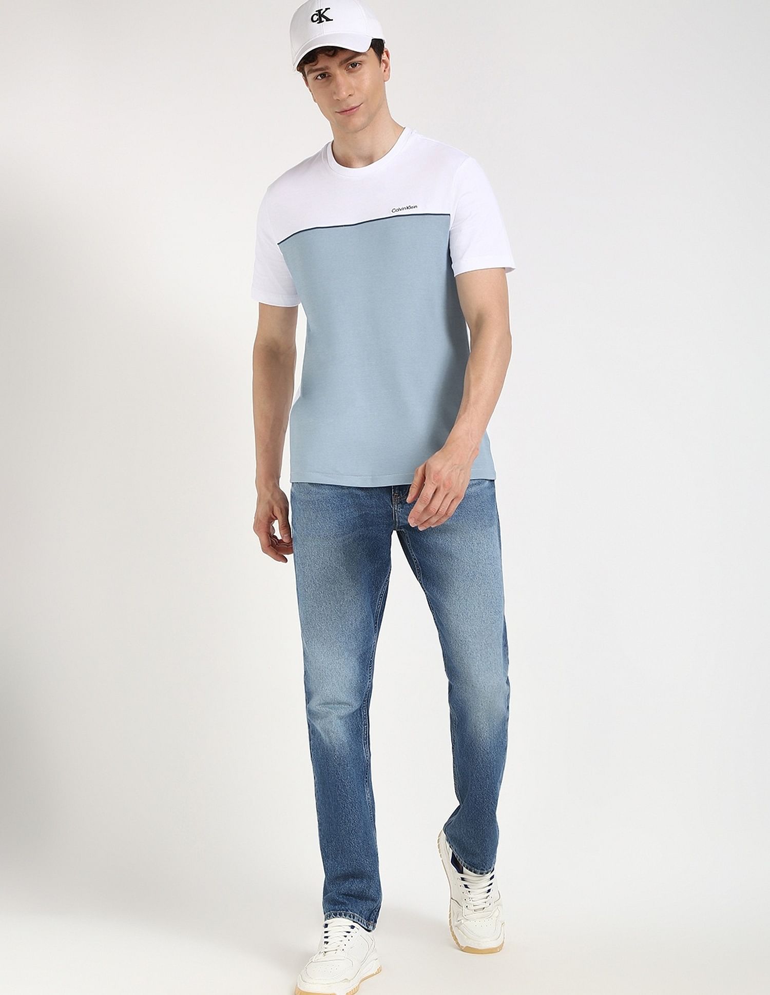 Calvin Klein Jeans Mens Regular All-Over Printed T-Shirt