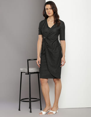 ponte knit bodycon dress calvin klein Calvin Klein Striped Sheath Dress 12 Black White Ponte Knit Lined Sleeveless