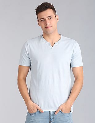 gap notch t shirt