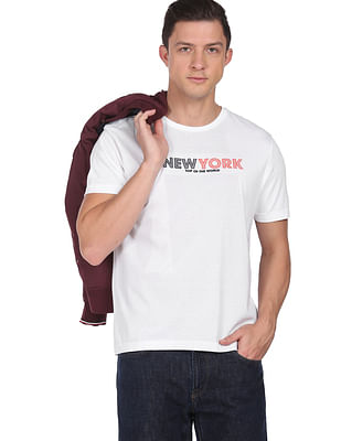 Buy Arrow Sports Men Burgundy Cotton Solid Henley T-Shirt - NNNOW.com