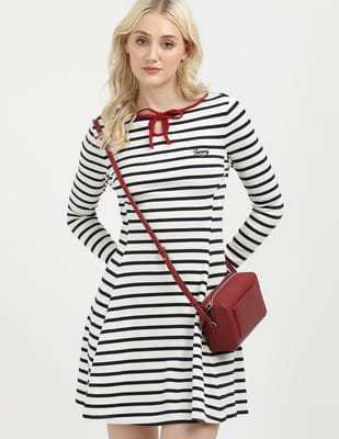 Her lip to Volume Sleeve Stripe Dress（Volume Sleeve Stripe Dress  