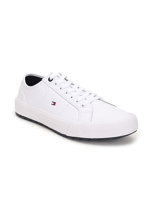 Tommy Hilfiger Men Solid Cleated Sneakers