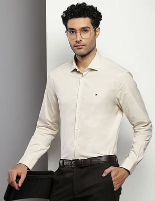 Tommy Hilfiger Slim Fit Solid Shirt