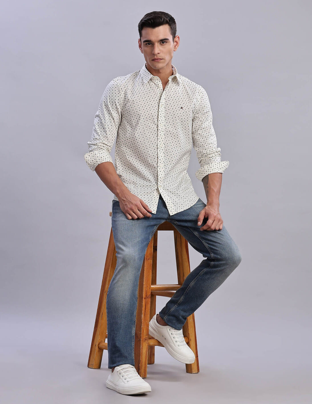 Buy Tommy Hilfiger Mens Off White Geometric Shirt - NNNOW.com