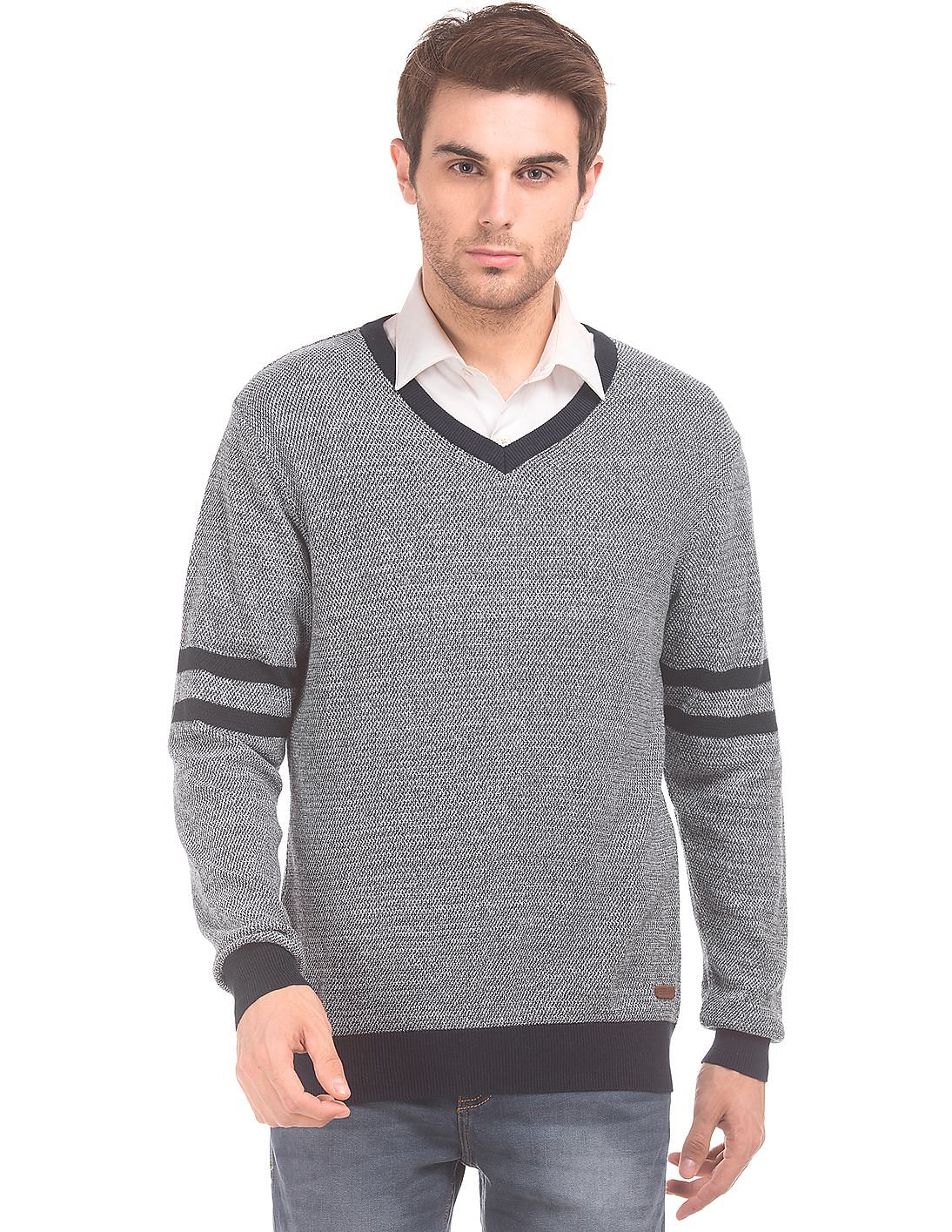 Buy Izod Men V-Neck Patterned Knit Sweater - NNNOW.com
