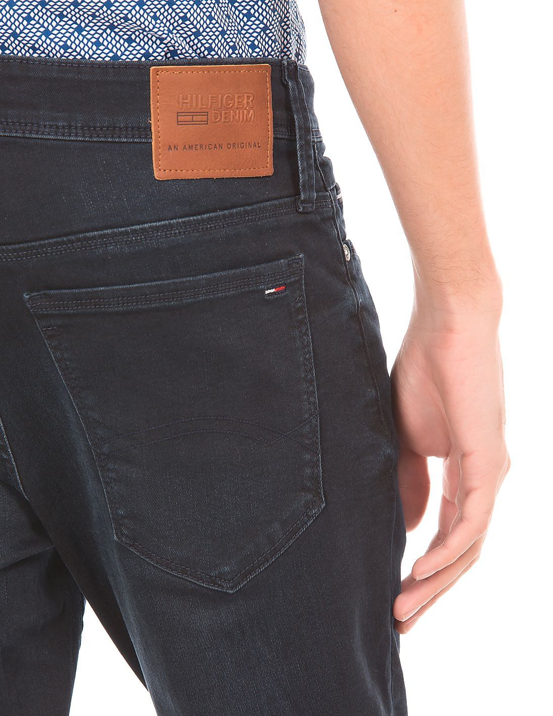 Tommy Hilfiger Jeans - slim tapered fit jeans - men - dstore online