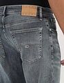 Tommy Hilfiger Austin Slim Tapered Jeans