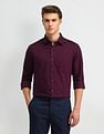 Arrow Solid Manhattan Slim Fit Shirt