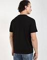Calvin Klein Jeans Mens Regular Fit Solid T-Shirt