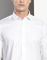 Tommy Hilfiger Cutaway Collar Long Sleeve Solid Shirt